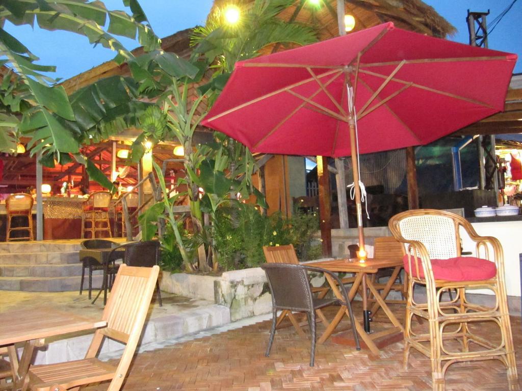 Serendipity Beach Resort Sihanoukville Extérieur photo