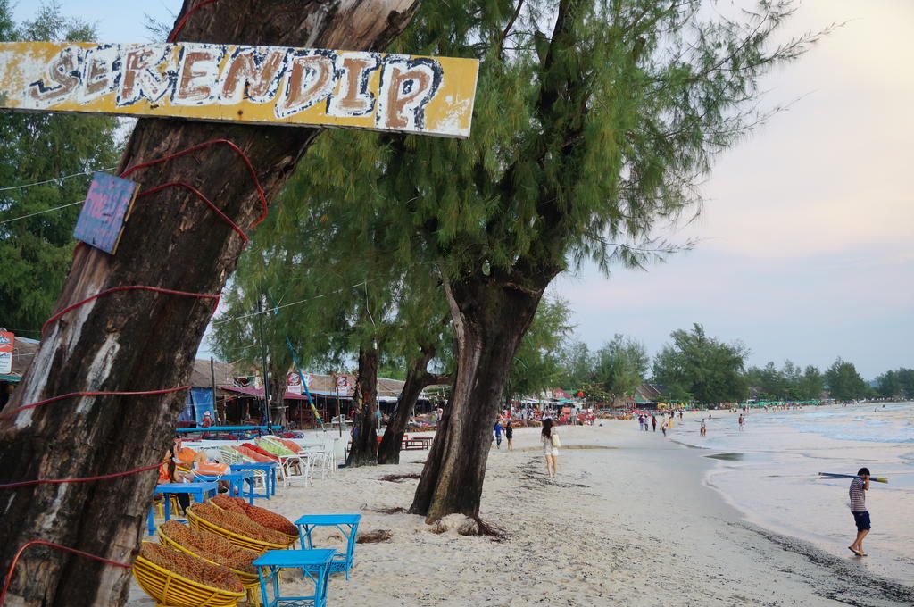 Serendipity Beach Resort Sihanoukville Extérieur photo